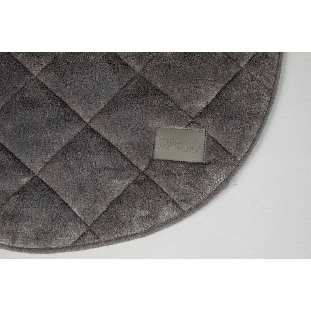 Collared Creatures - Luxury Grey Quilted Cave Bed Dog Blanket