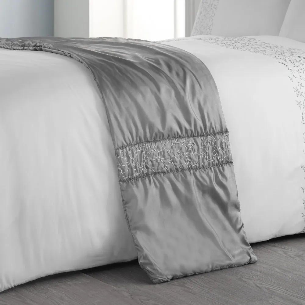 Leaf Trail Complete Bedding Set - Silver (Bed in a bag)