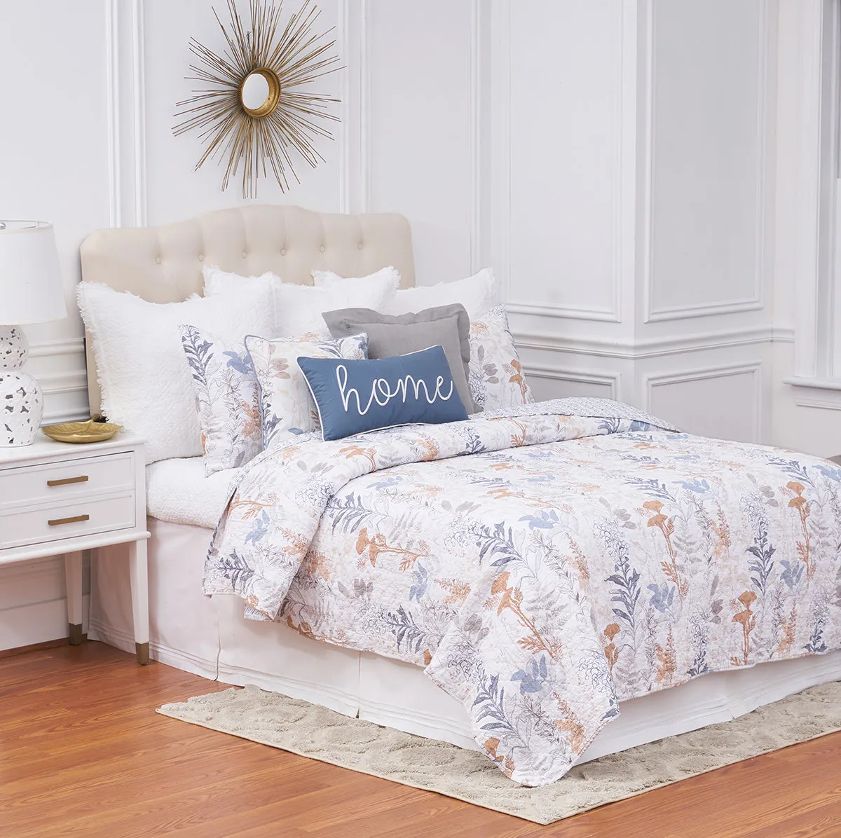 Lina Quilt Set