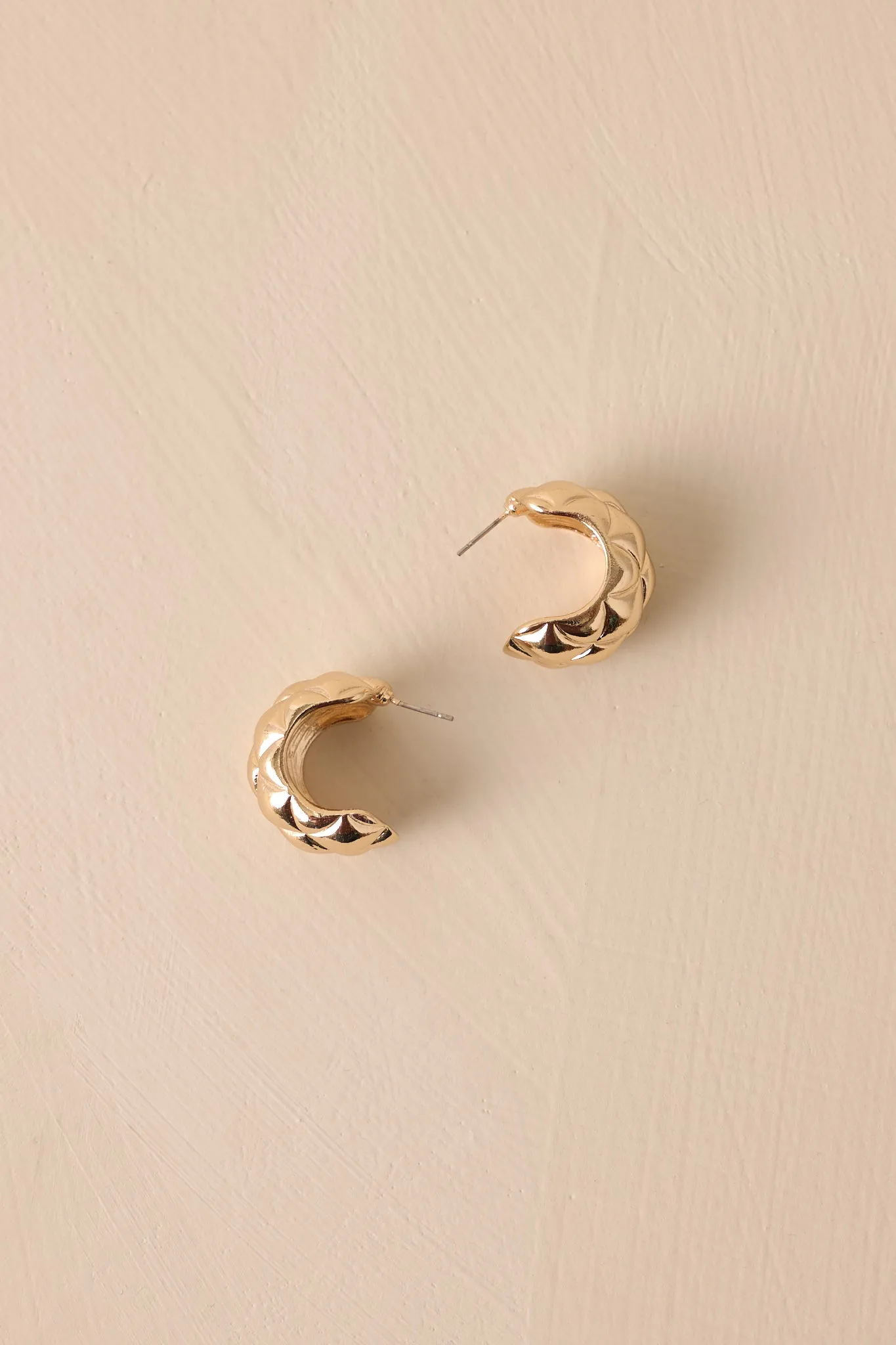 Lux Weave Gold Quilted Hoop Earrings