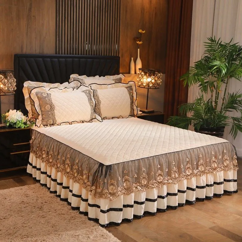 Luxury Velvet Plush Bedspread with Quilted Embossing