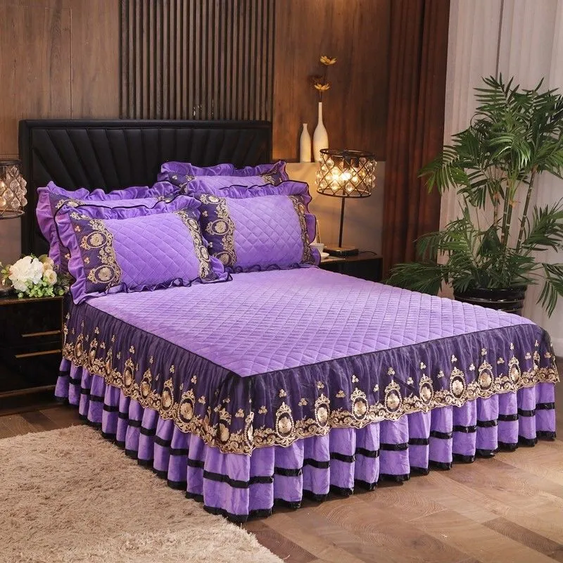 Luxury Velvet Plush Bedspread with Quilted Embossing