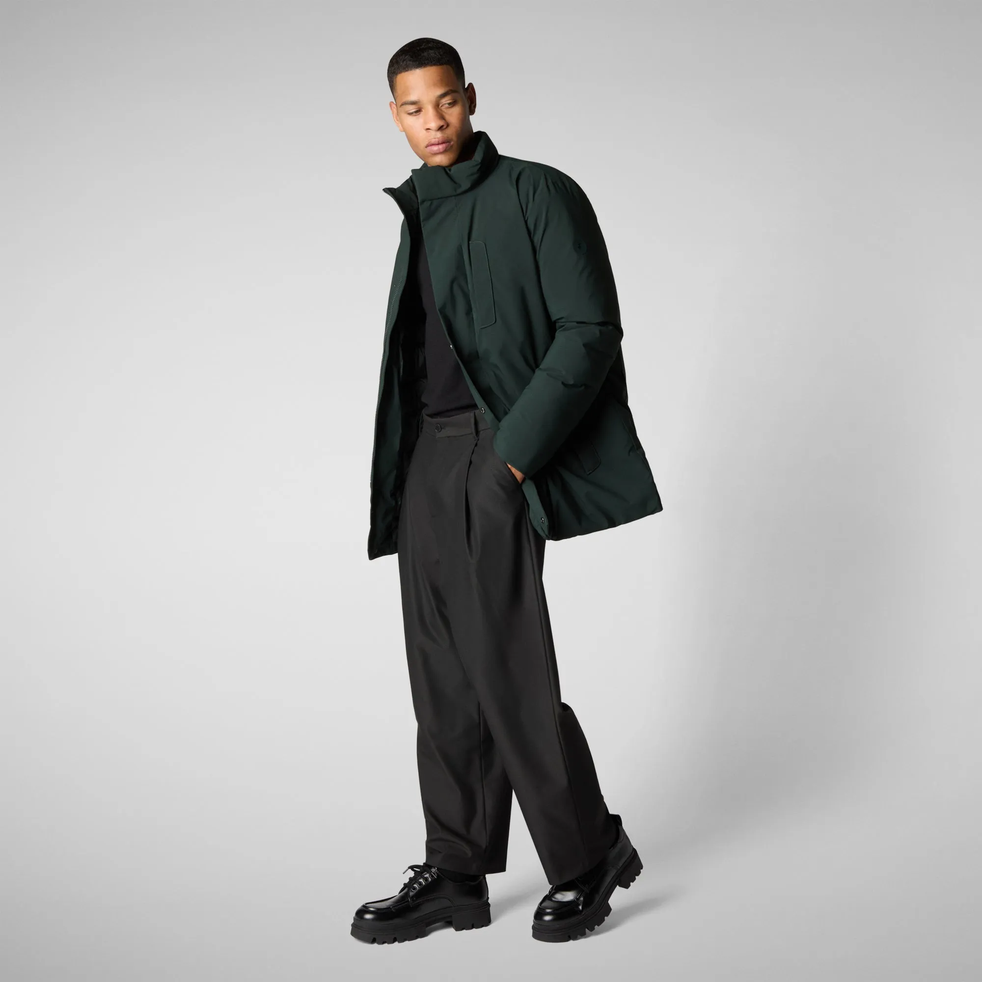 Man's hooded parka Sesle in green black