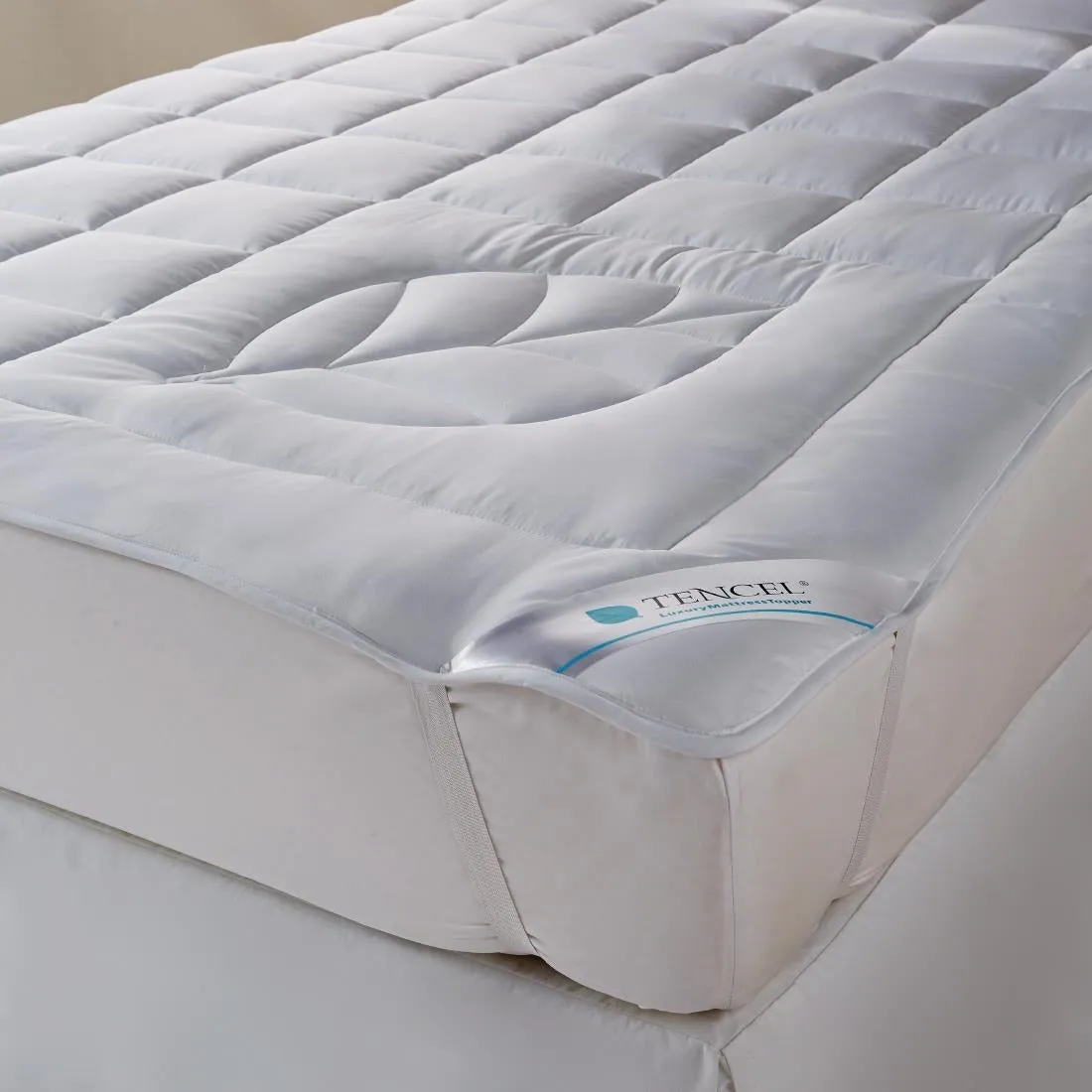 Mitre Luxury Tencel Matress Topper Single