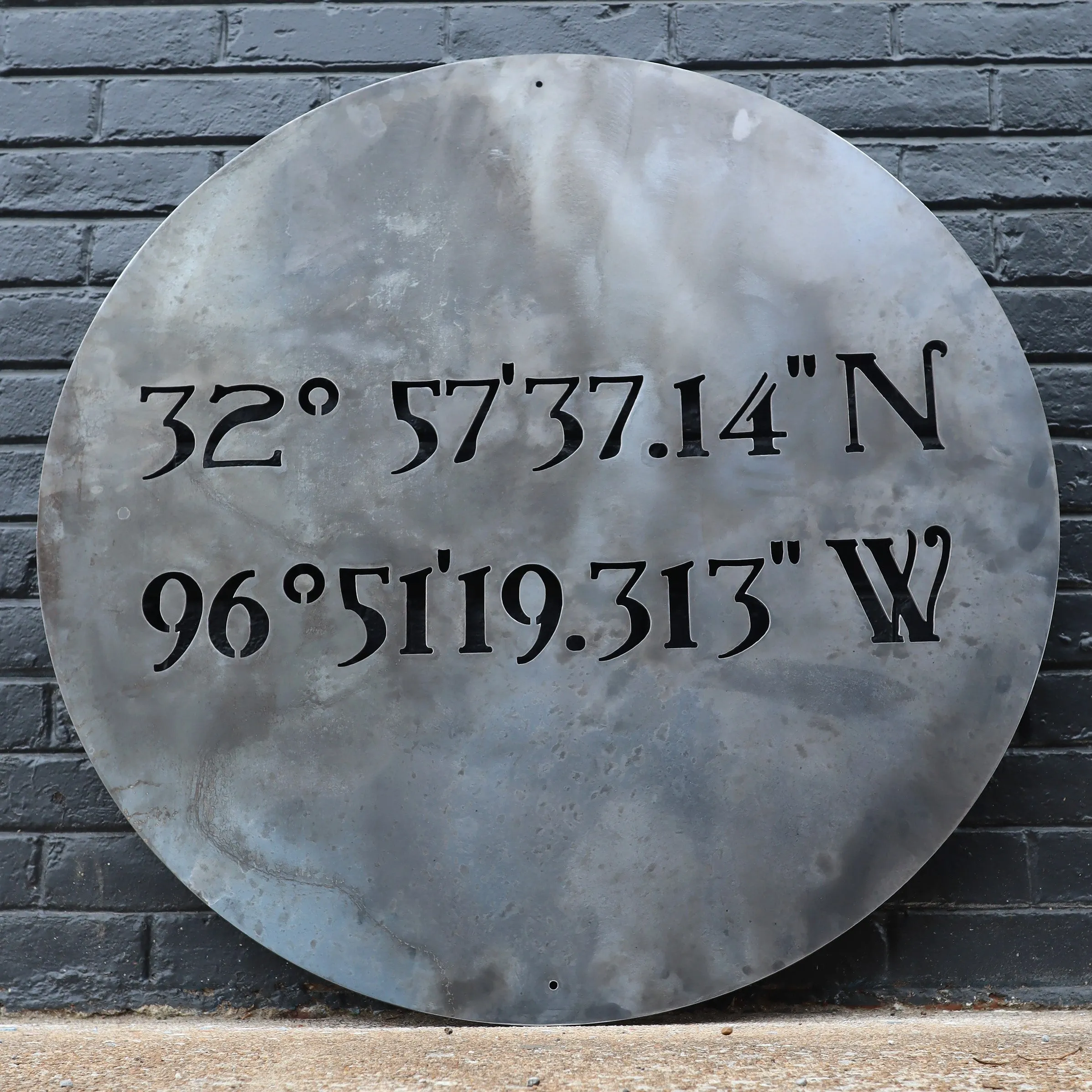 Personalized Minimalist Metal Coordinates Sign - Rustic Round Circle Wall Decor