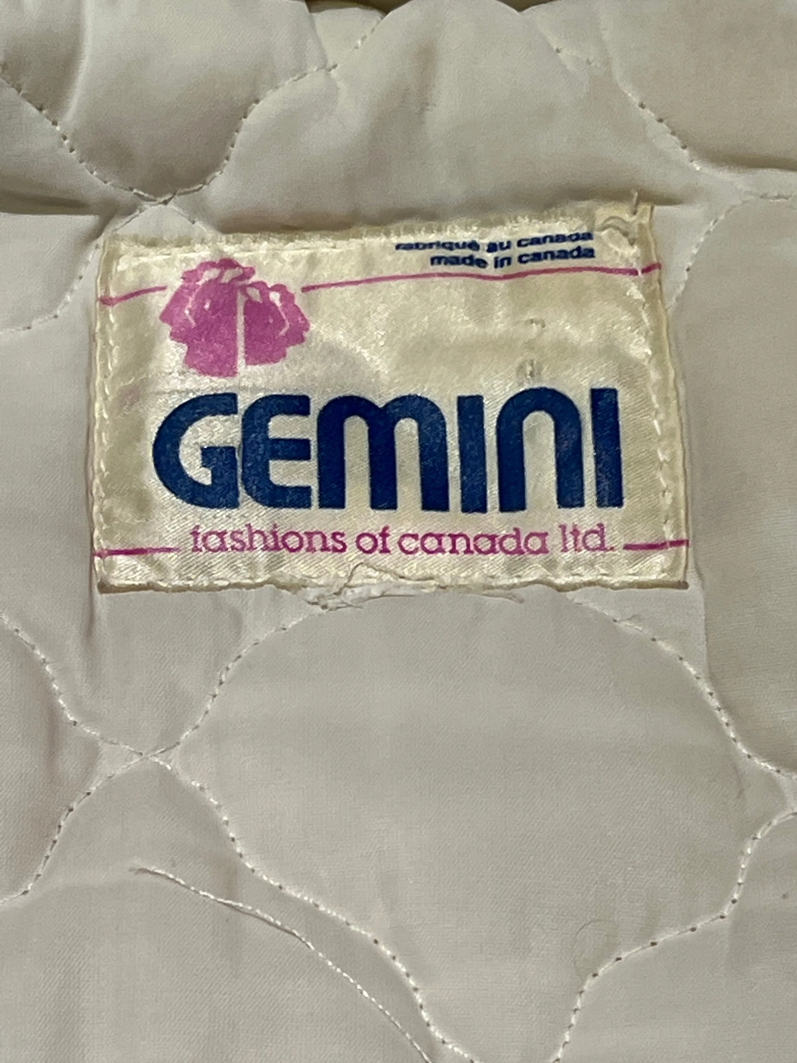 Vintage Gemini Fashions White Wool Northern Parka with Fox Fur Trimmed Hood and Hand Embroidered Details, Made in Canada, Chest 44”